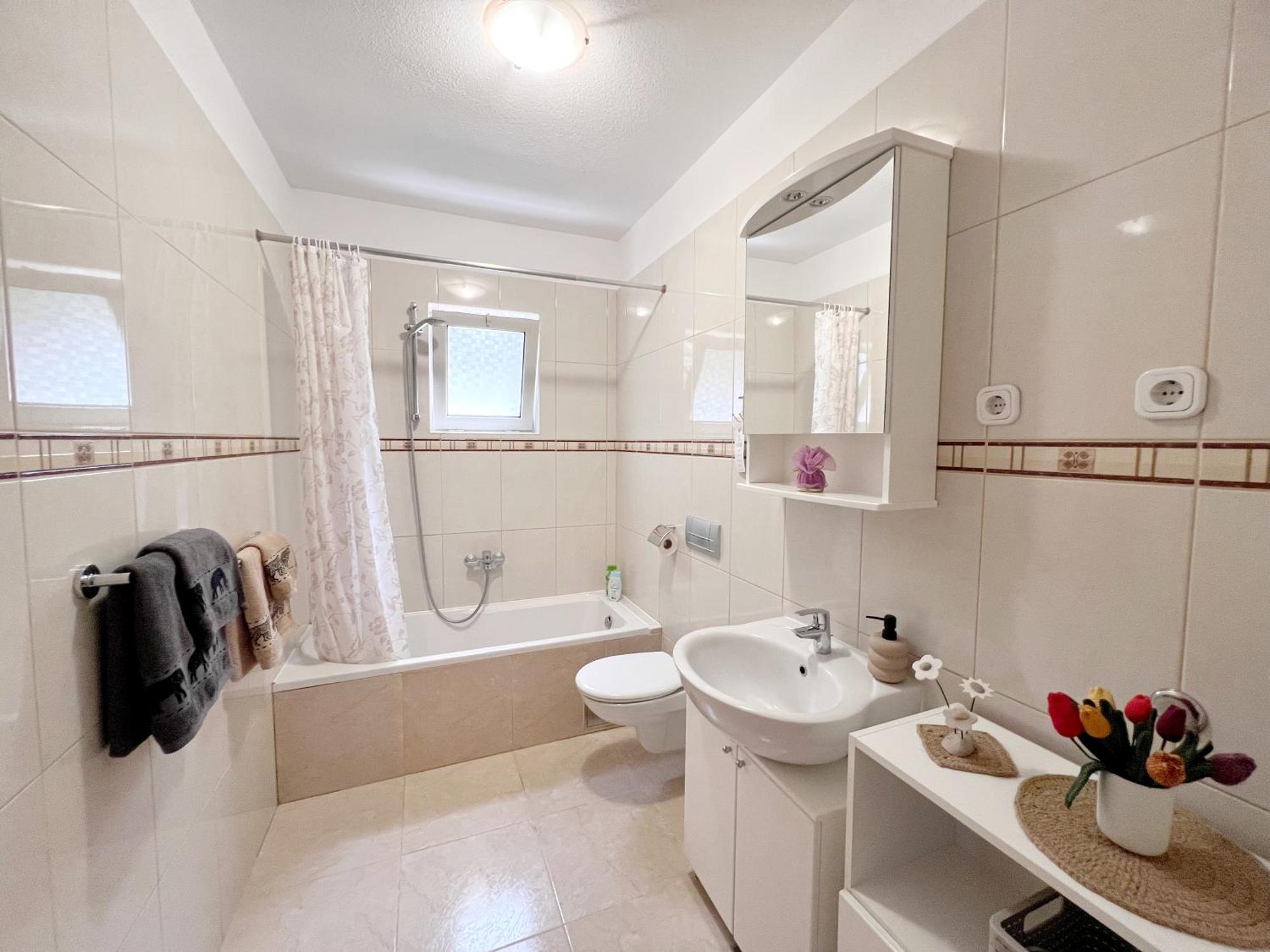 Room Tai - Spacious And Comfy With Private Terrace Hvar Town Exterior photo